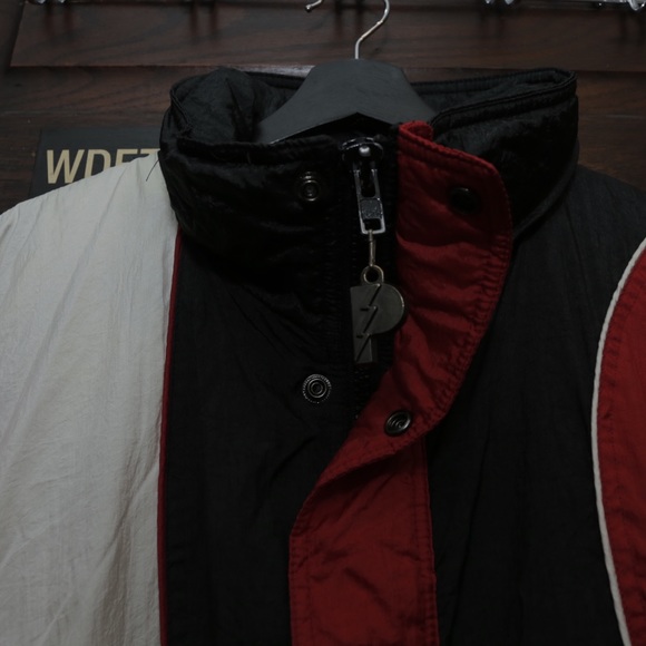 Vintage Detroit Red Wings Pro Player Jacket - Picture 5 of 9